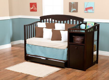 Modern And Stylish Delta Shelby Crib And Changer For The Nursery