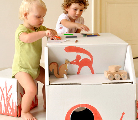 bo buro desk for active children