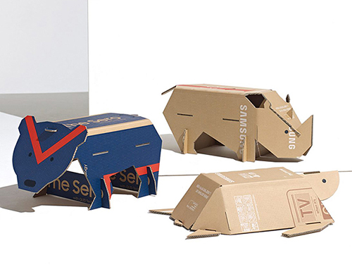 Endangered Animals Cardboard by Studio Fantasio