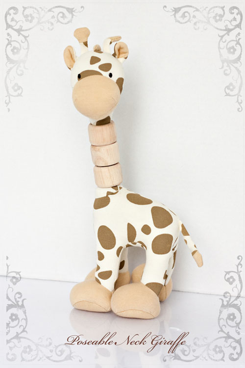 Jasper's Jungle Toy Collection Poseable Neck Giraffe