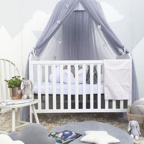 Protect Your Baby with Stylish Baby Mosquito Net with Star and Crown Decor During Mosquito Season